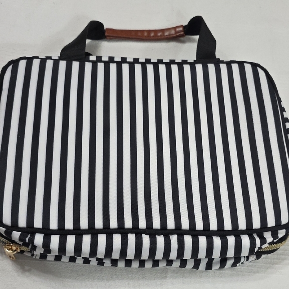 Striped Black White Women's Travel Cosmetic Toiletry Bag Multi-compatment Hangs - Picture 2 of 11